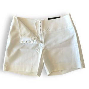 NWT Apt. 9 Mid Rise Flat Front White Shorts
